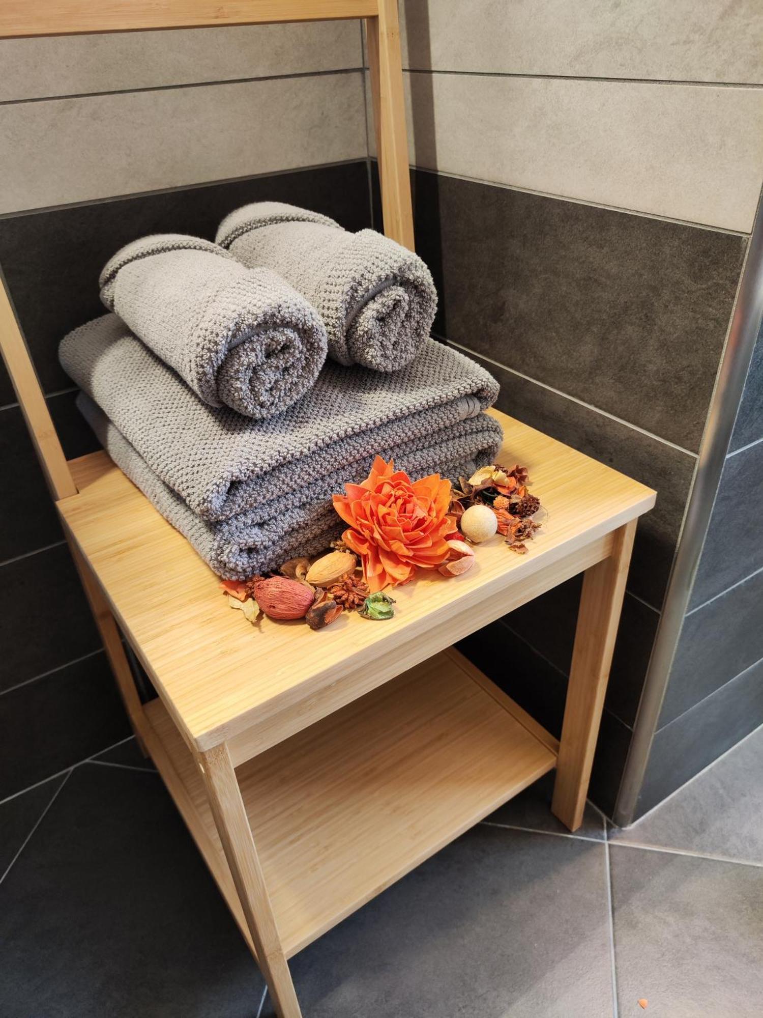 Jasmine Malpensa Express And Train To Milano Apartment บุสโตอาร์ซีซีโอ ภายนอก รูปภาพ
